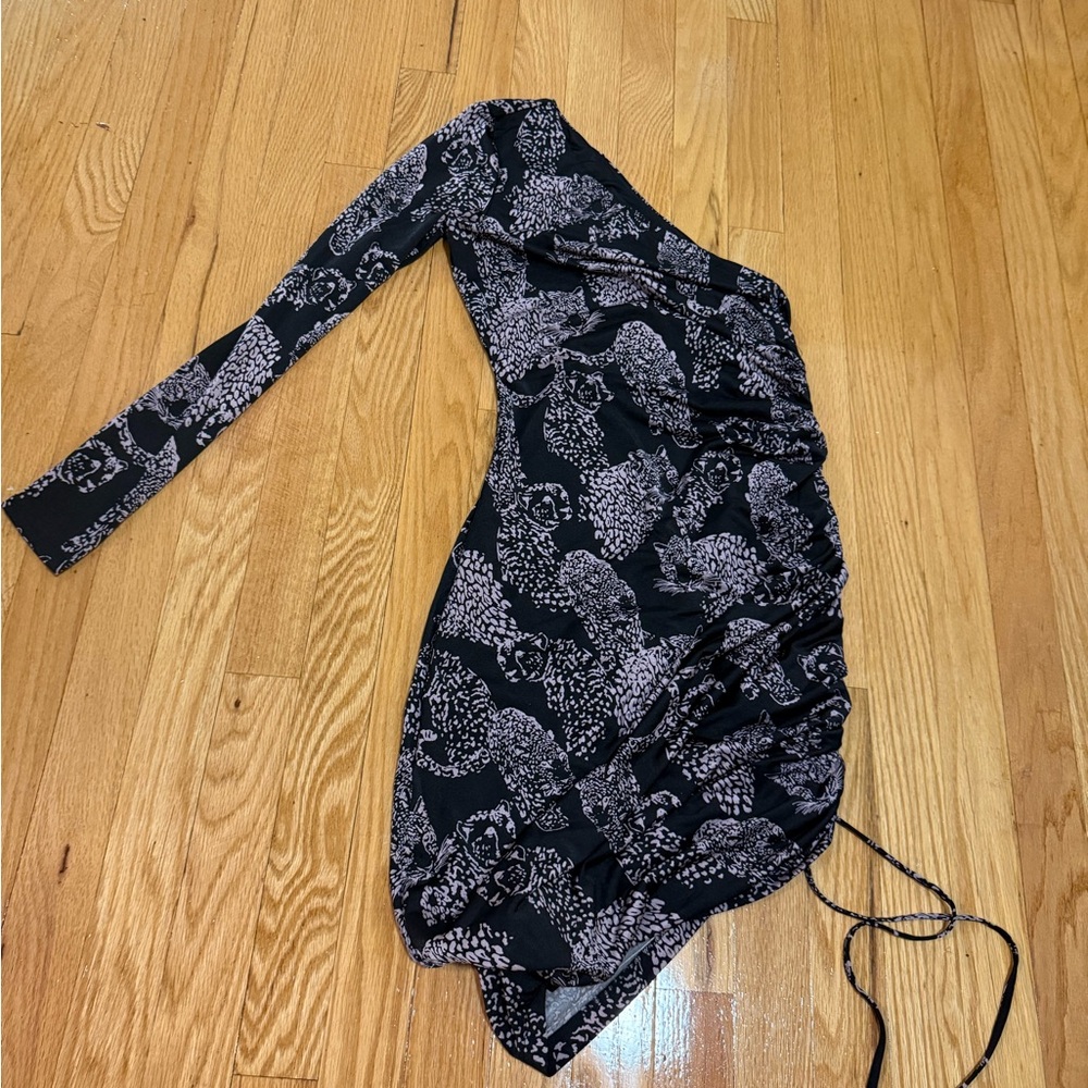GUESS  Black and Lilac One-Shoulder Dress